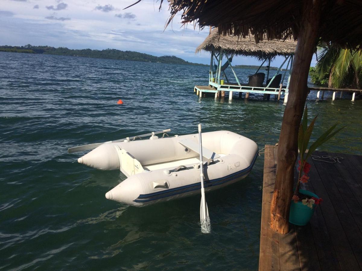 El Toucan Loco Floating Lodges Tierra Oscura ภายนอก รูปภาพ